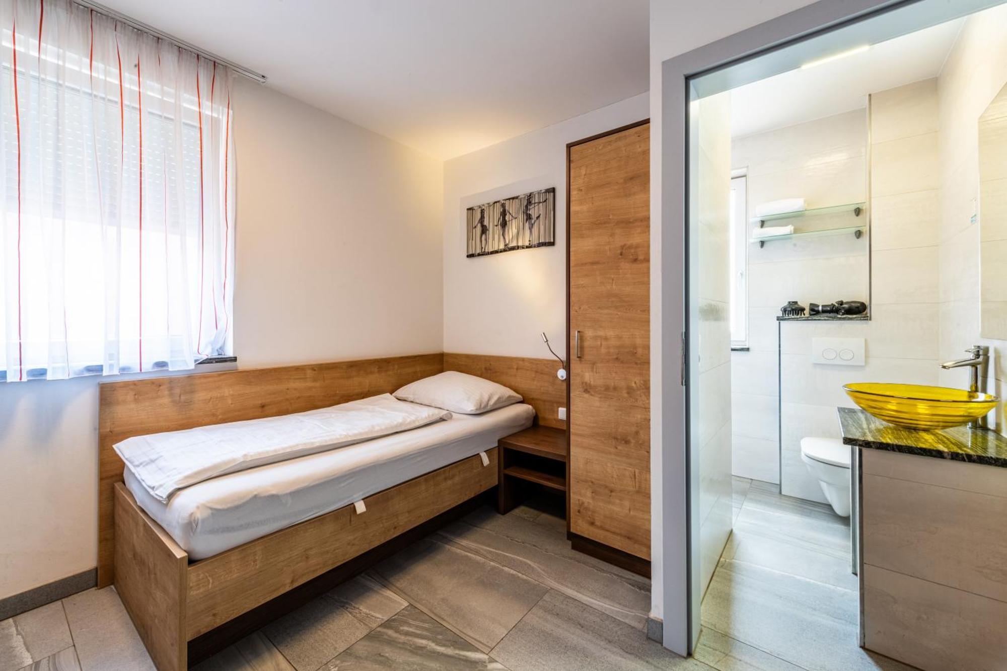 Wels Inn Hotel Buitenkant foto