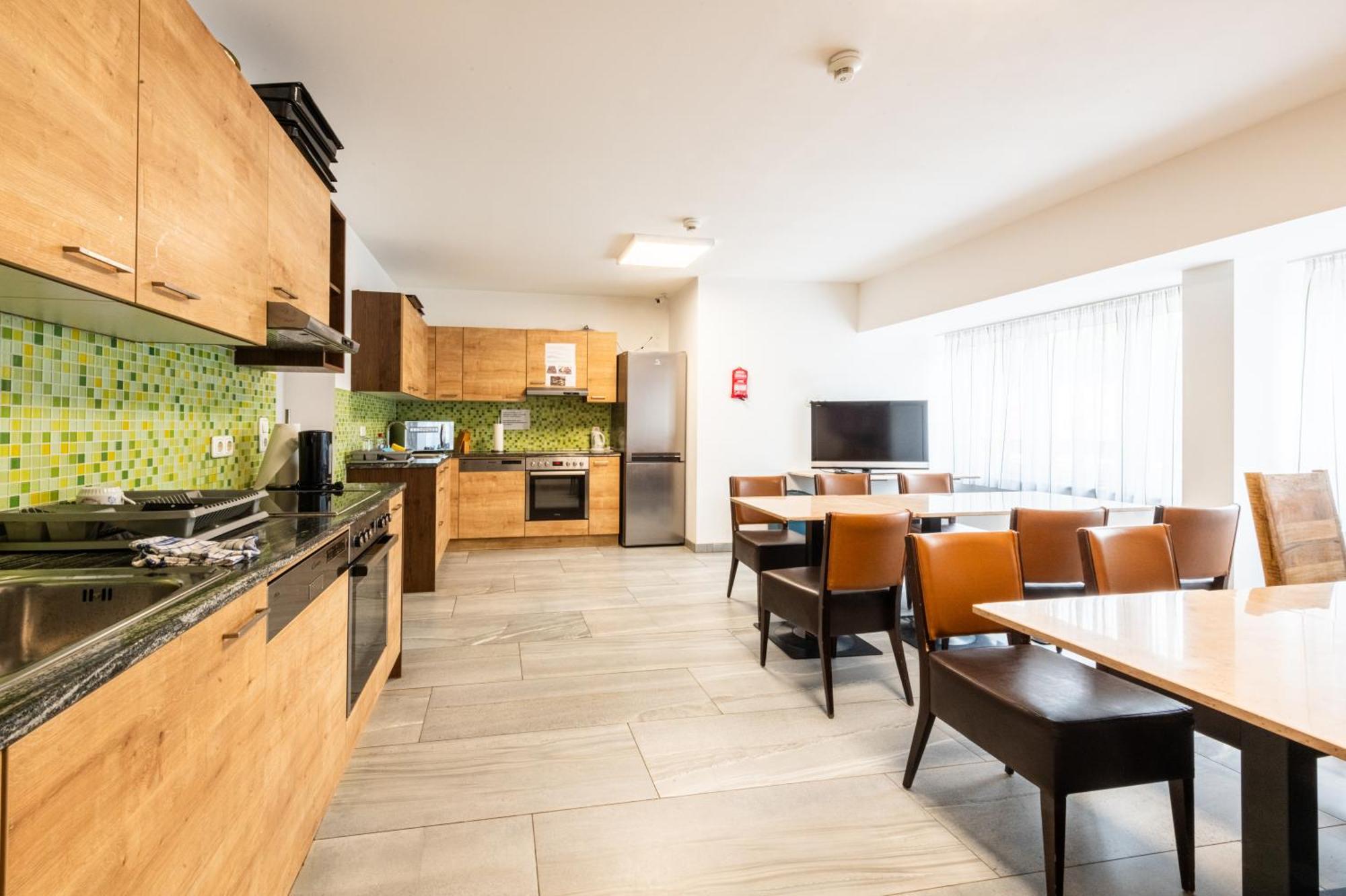 Wels Inn Hotel Buitenkant foto